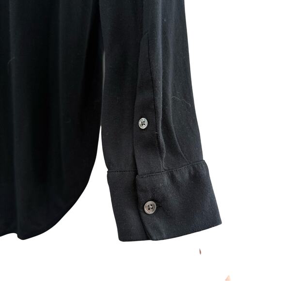 Aritzia Babaton V-Neck Long Sleeve Lightweight Black Shirttail Blouse Size Small - Picture 5 of 11